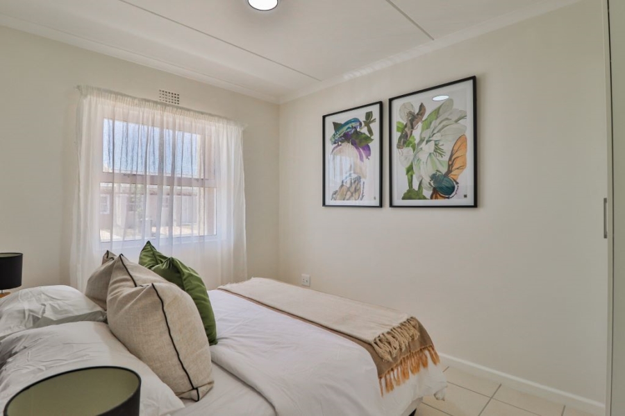 2 Bedroom Property for Sale in Stellendale Western Cape